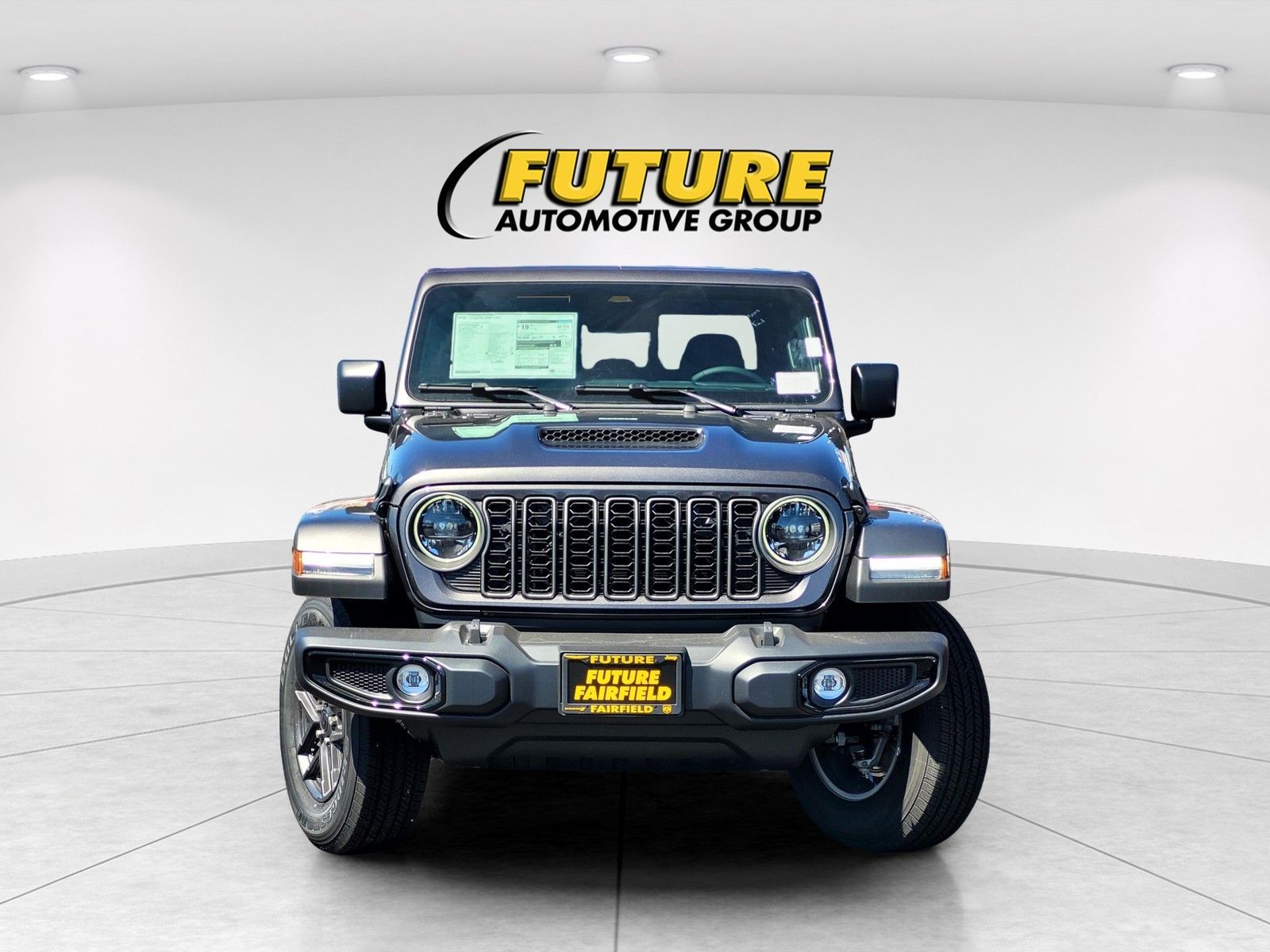 New 2026 Granite Crystal Metallic Clear-Coat Exterior Paint Jeep Sport S image 2