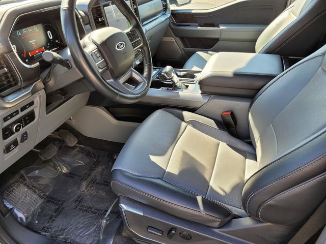Used 2023 White Ford Lariat image 12