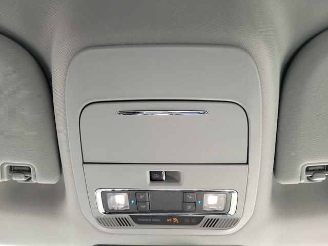 Used 2023 White Ford Lariat image 19