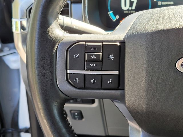 Used 2023 White Ford Lariat image 21