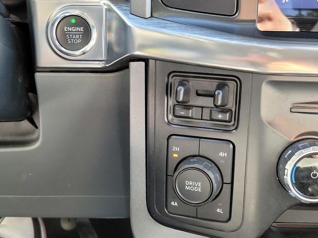 Used 2023 White Ford Lariat image 25