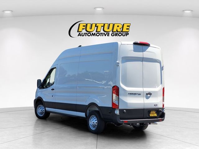 New 2026 Oxford White Ford Cargo Van image 5