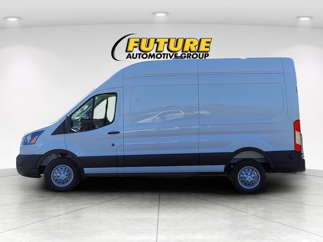 New 2026 Oxford White Ford Cargo Van image 7