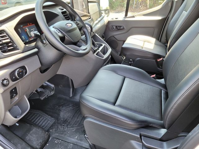 New 2026 Oxford White Ford Cargo Van image 11