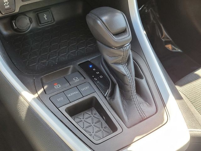 Used 2021 Silver Toyota LE image 20