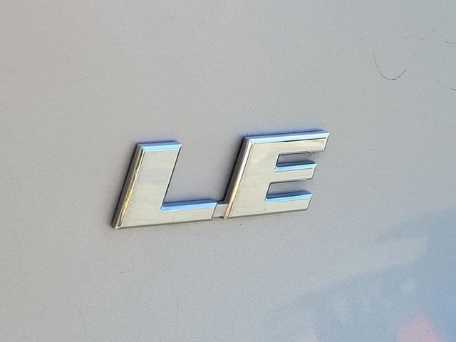 Used 2021 Silver Toyota LE image 27