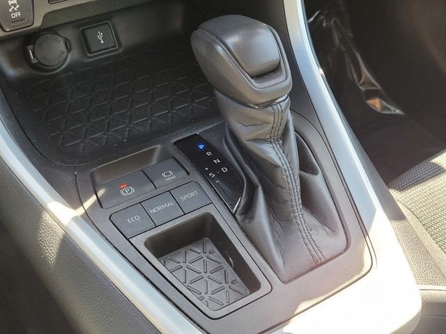 Used 2021 Silver Toyota LE image 48