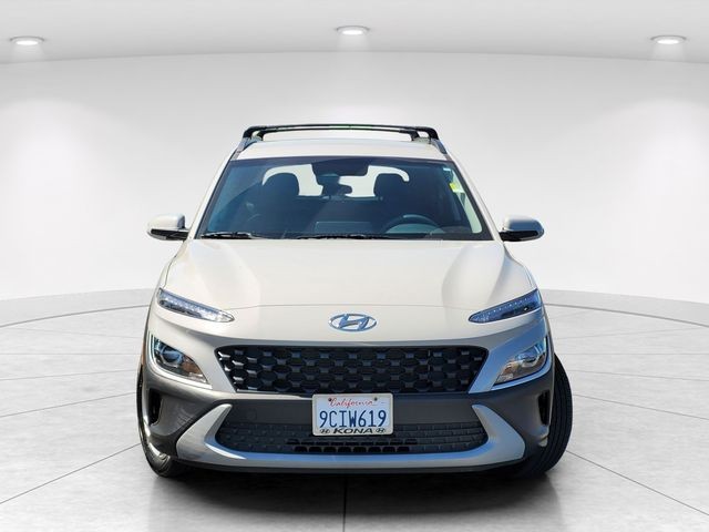 Used 2022 Silver Hyundai SEL image 3
