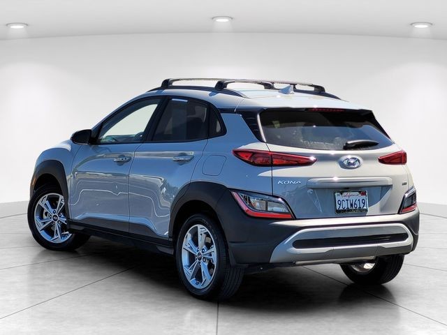 Used 2022 Silver Hyundai SEL image 5