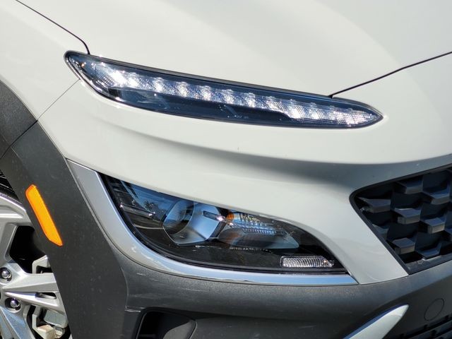 Used 2022 Silver Hyundai SEL image 10