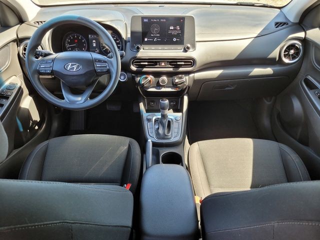 Used 2022 Silver Hyundai SEL image 12