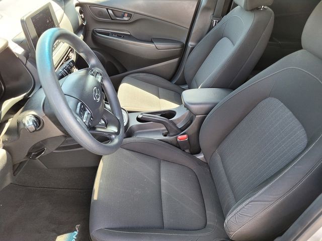 Used 2022 Silver Hyundai SEL image 15