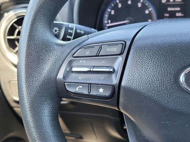 Used 2022 Silver Hyundai SEL image 19