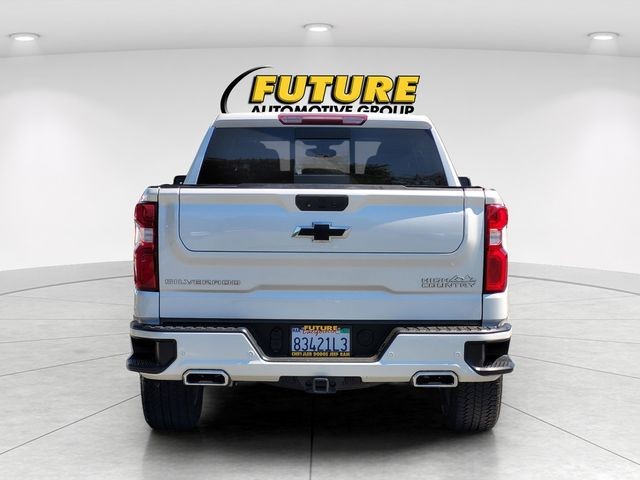 Used 2022 Beige Chevrolet High Country image 6