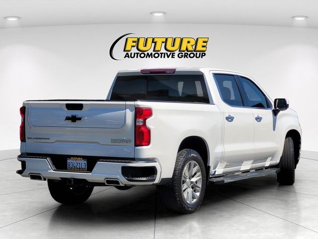 Used 2022 Beige Chevrolet High Country image 8