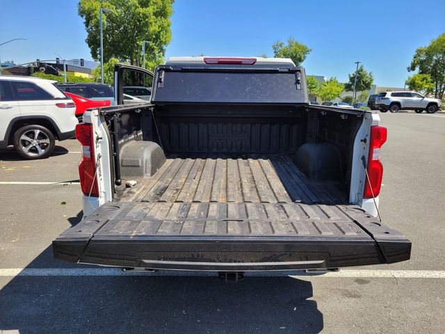 Used 2022 Beige Chevrolet High Country image 14