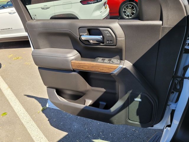 Used 2022 Beige Chevrolet High Country image 29