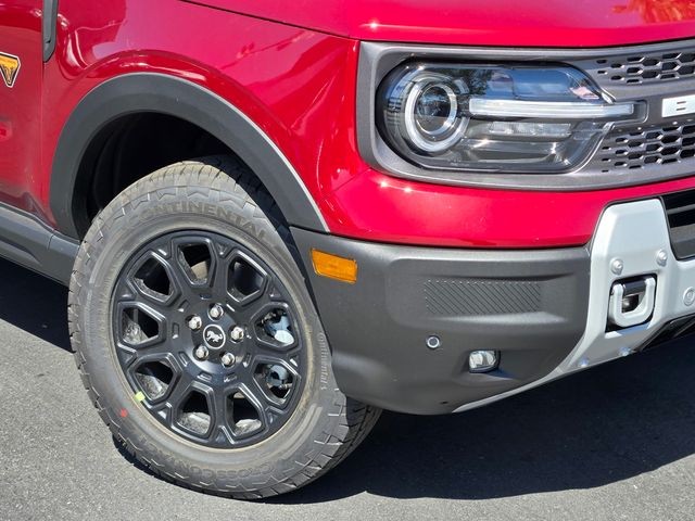 New 2026 Ruby Red Metallic Tinted Clearcoat Ford Badlands® image 10