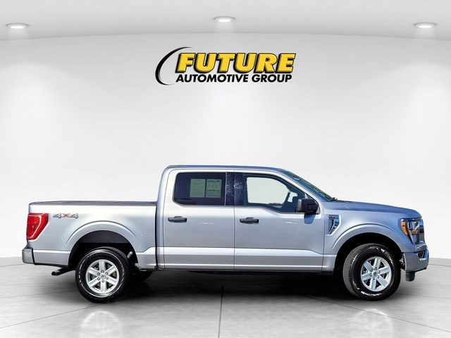 Used 2023 Silver Metallic Ford XLT image 9