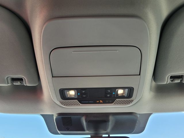 Used 2023 Silver Metallic Ford XLT image 18