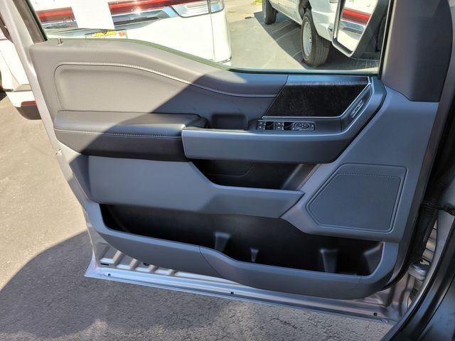 Used 2023 Silver Metallic Ford XLT image 28