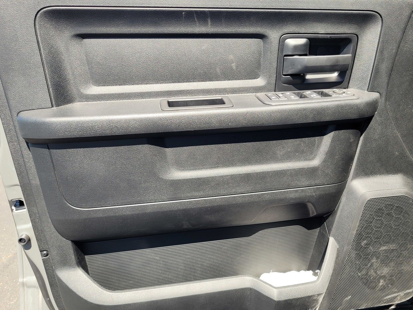 New 2026 Ceramic Gray Clearcoat RAM  image 42