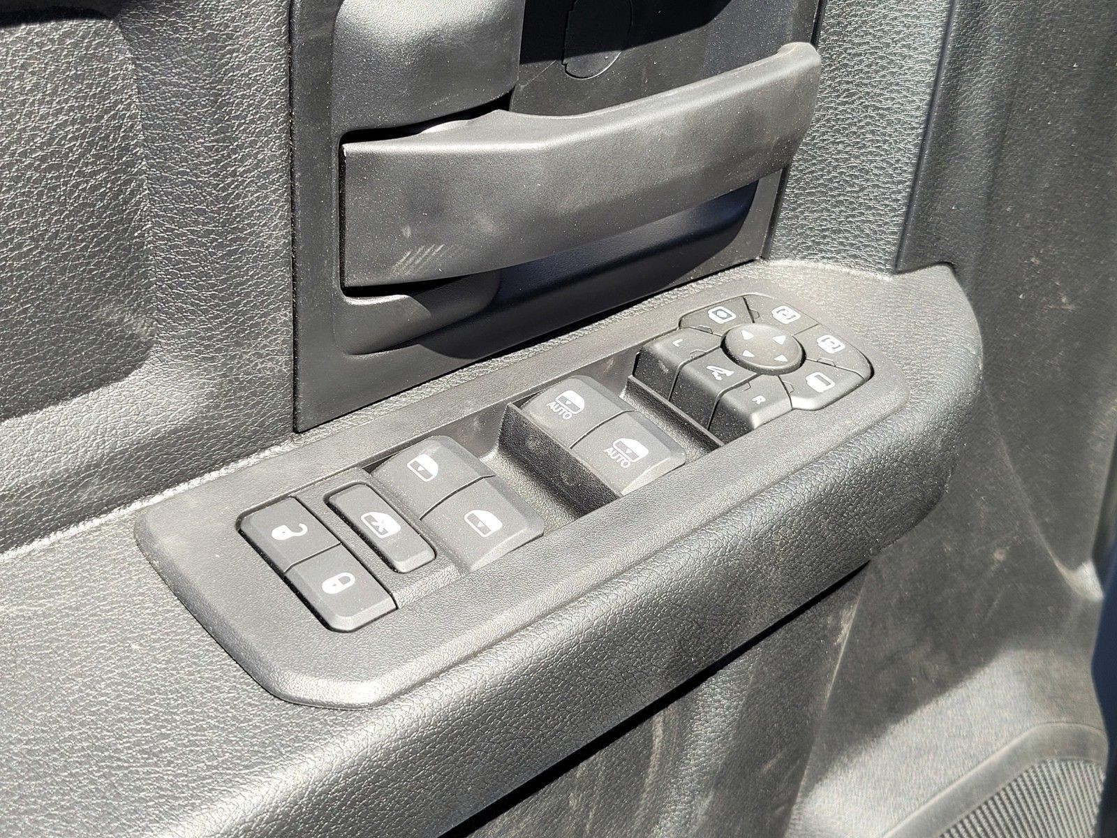 New 2026 Ceramic Gray Clearcoat RAM  image 43