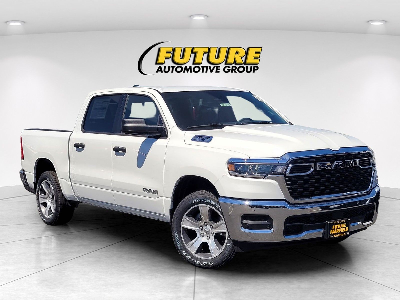 NEW 2026 RAM 1500 TRADESMAN CREW CAB 4X4