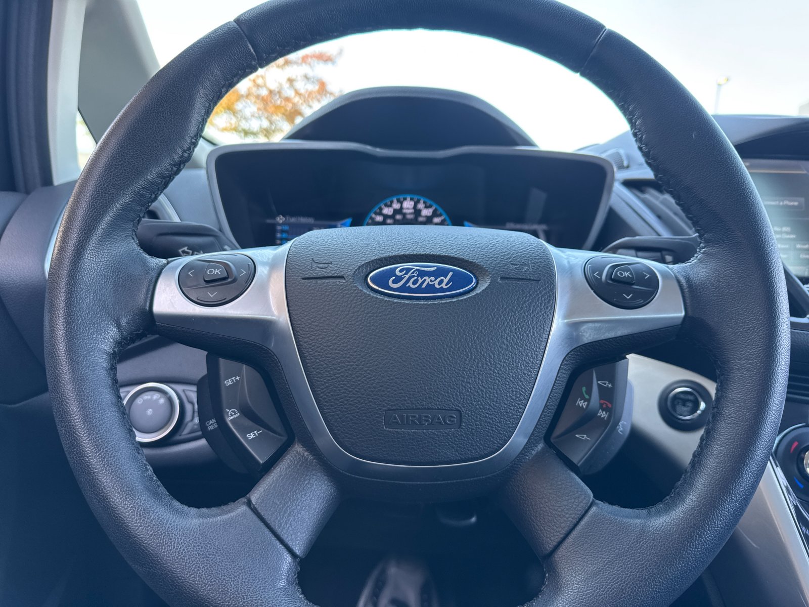 Used 2013 Gray Ford SEL image 22