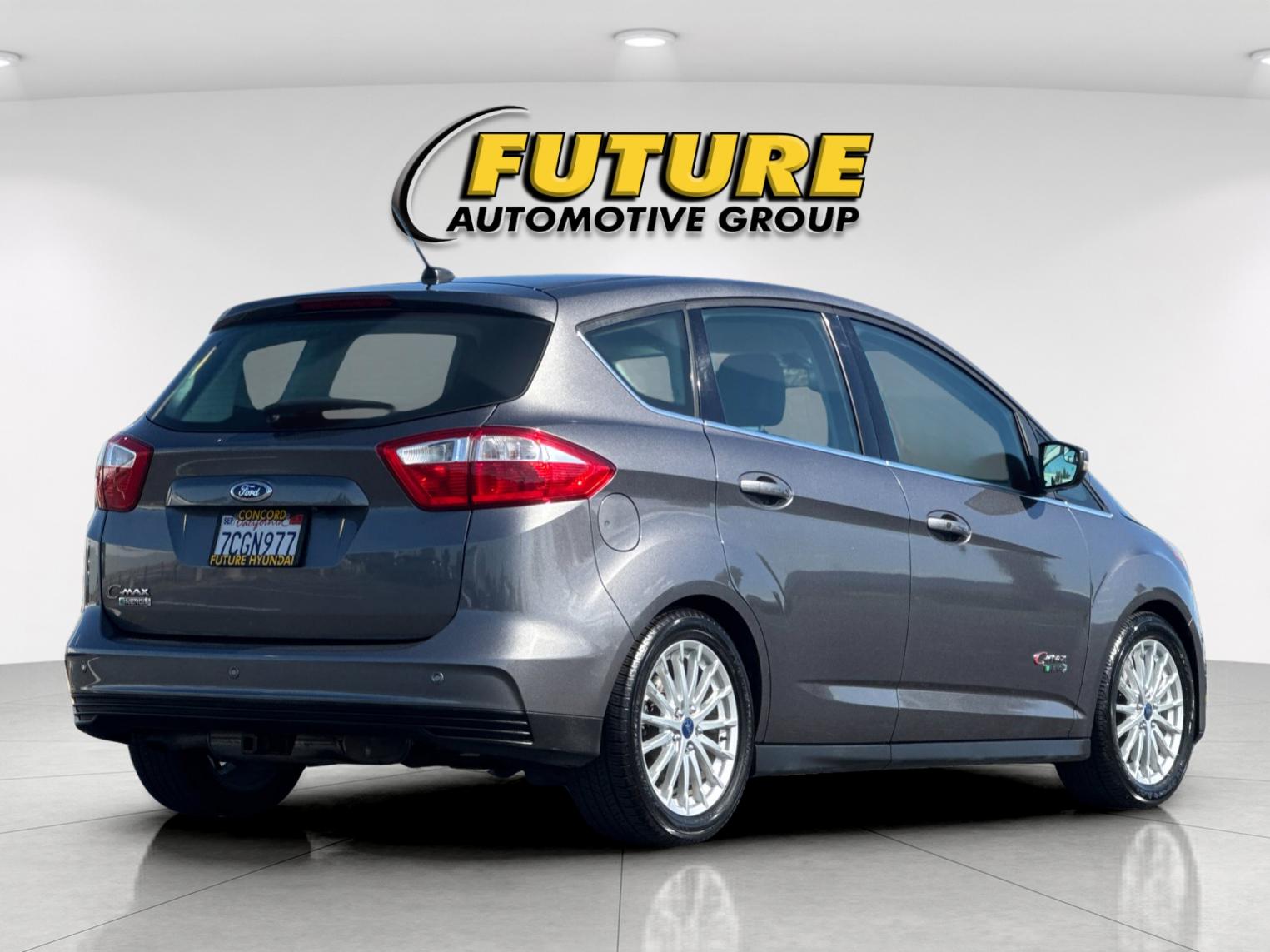 Used 2013 Gray Ford SEL image 3