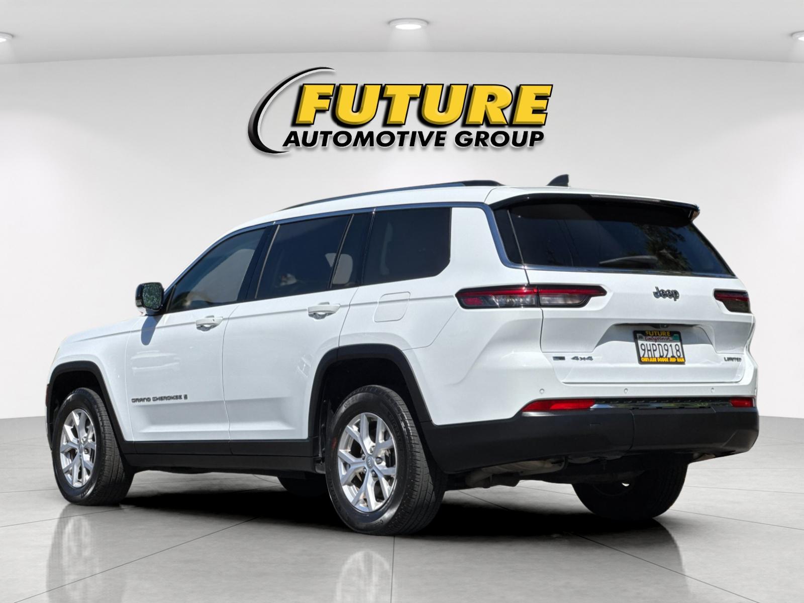 Used 2021 White Jeep Limited image 6