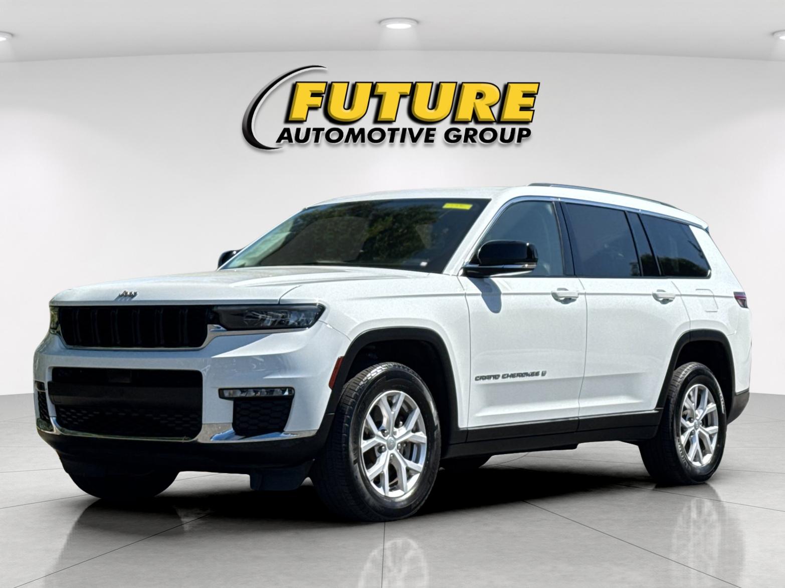 Used 2021 White Jeep Limited image 8