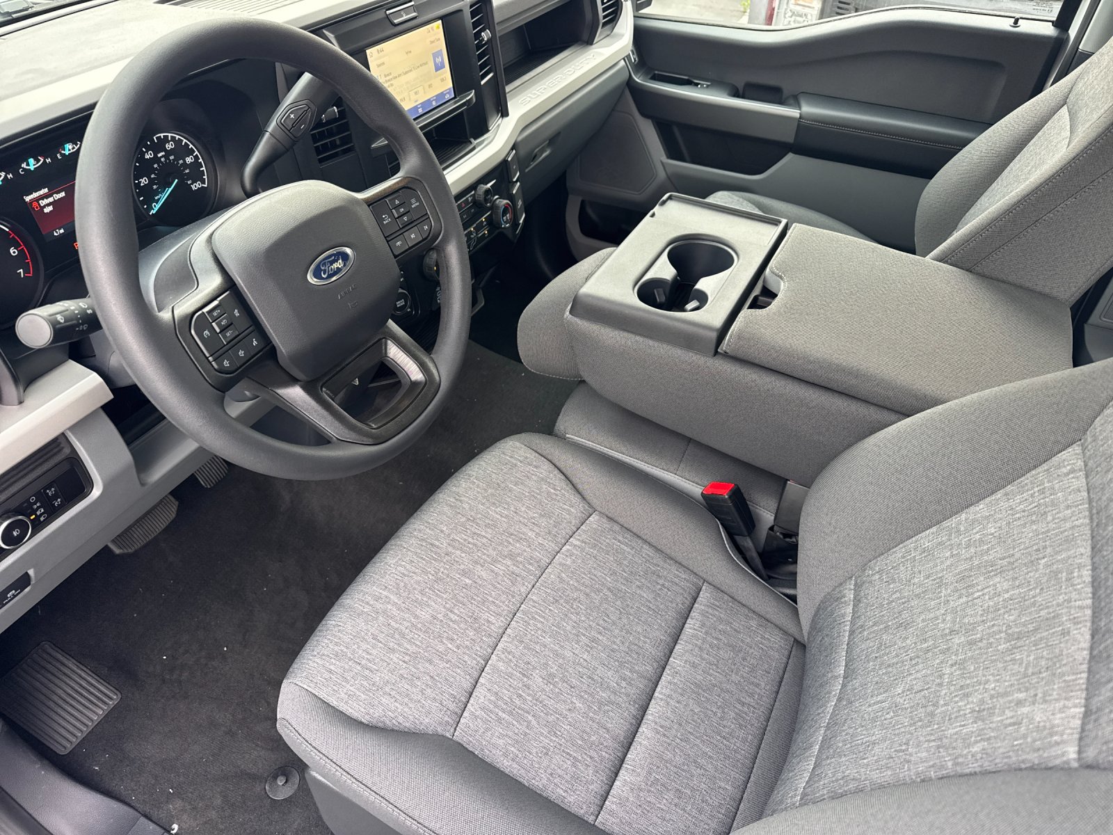 New 2026 Oxford White Ford F-250® XL image 9