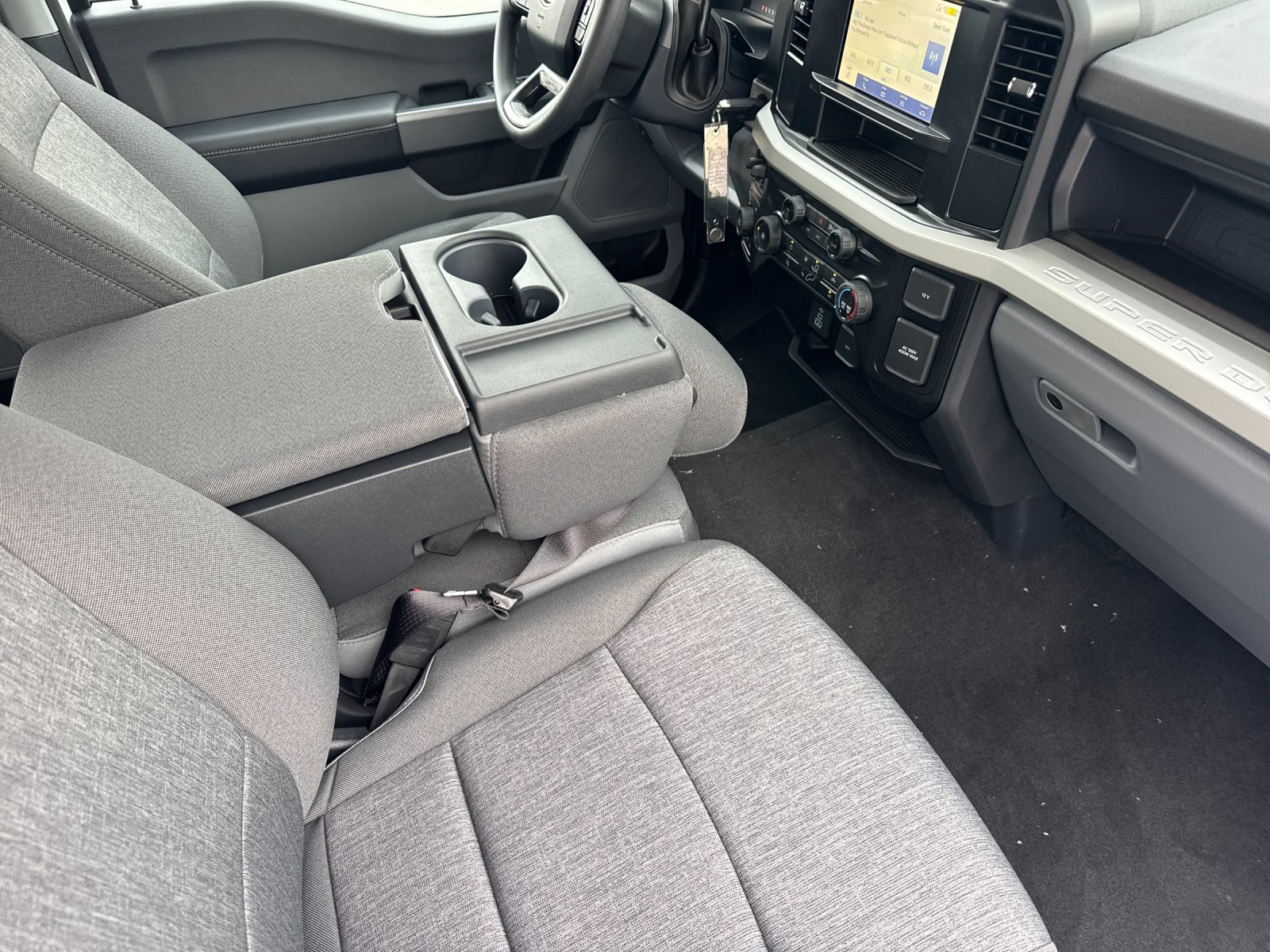 New 2026 Oxford White Ford F-250® XL image 14