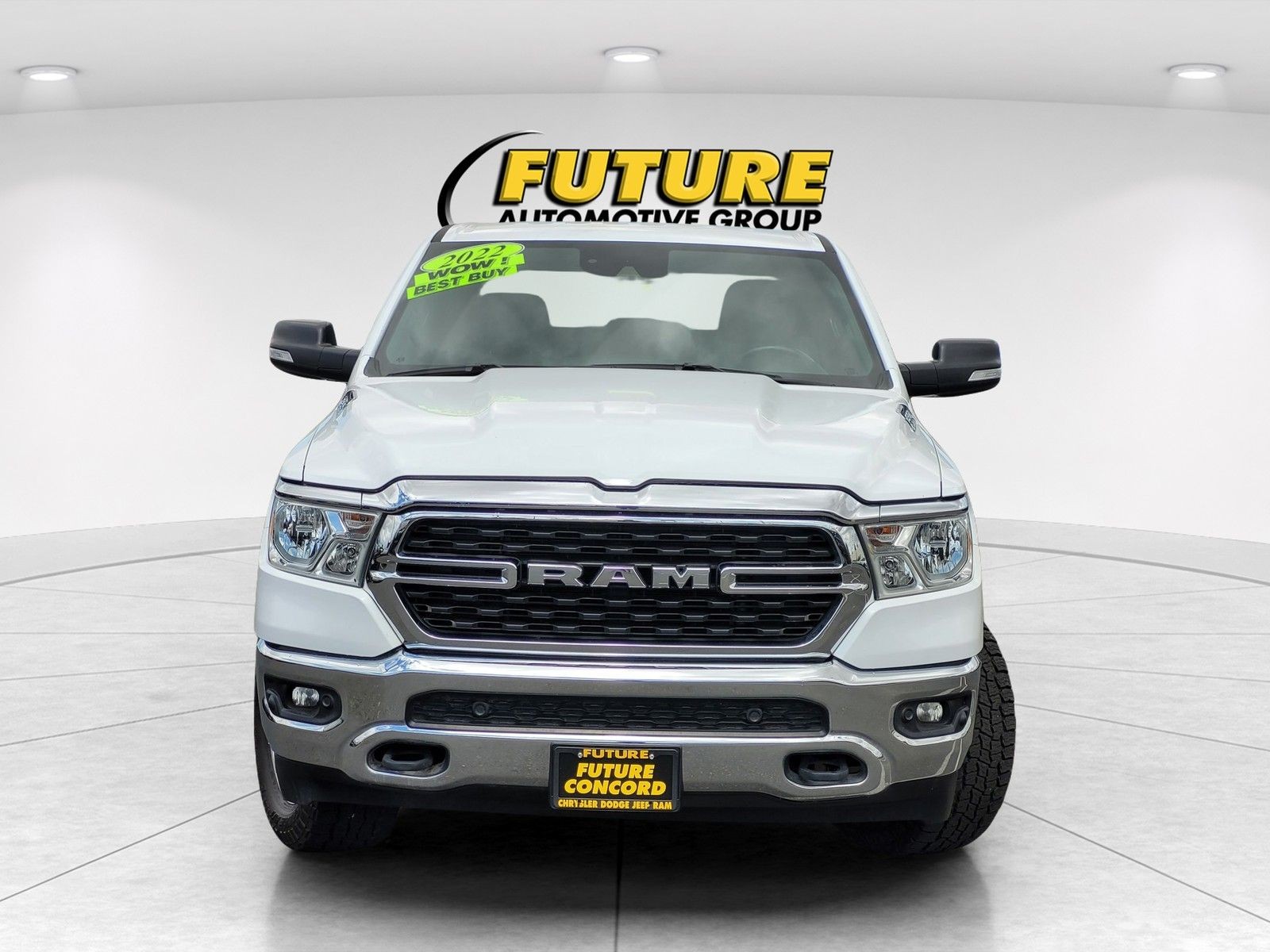 Used 2022 White Ram Big Horn/Lone Star image 4