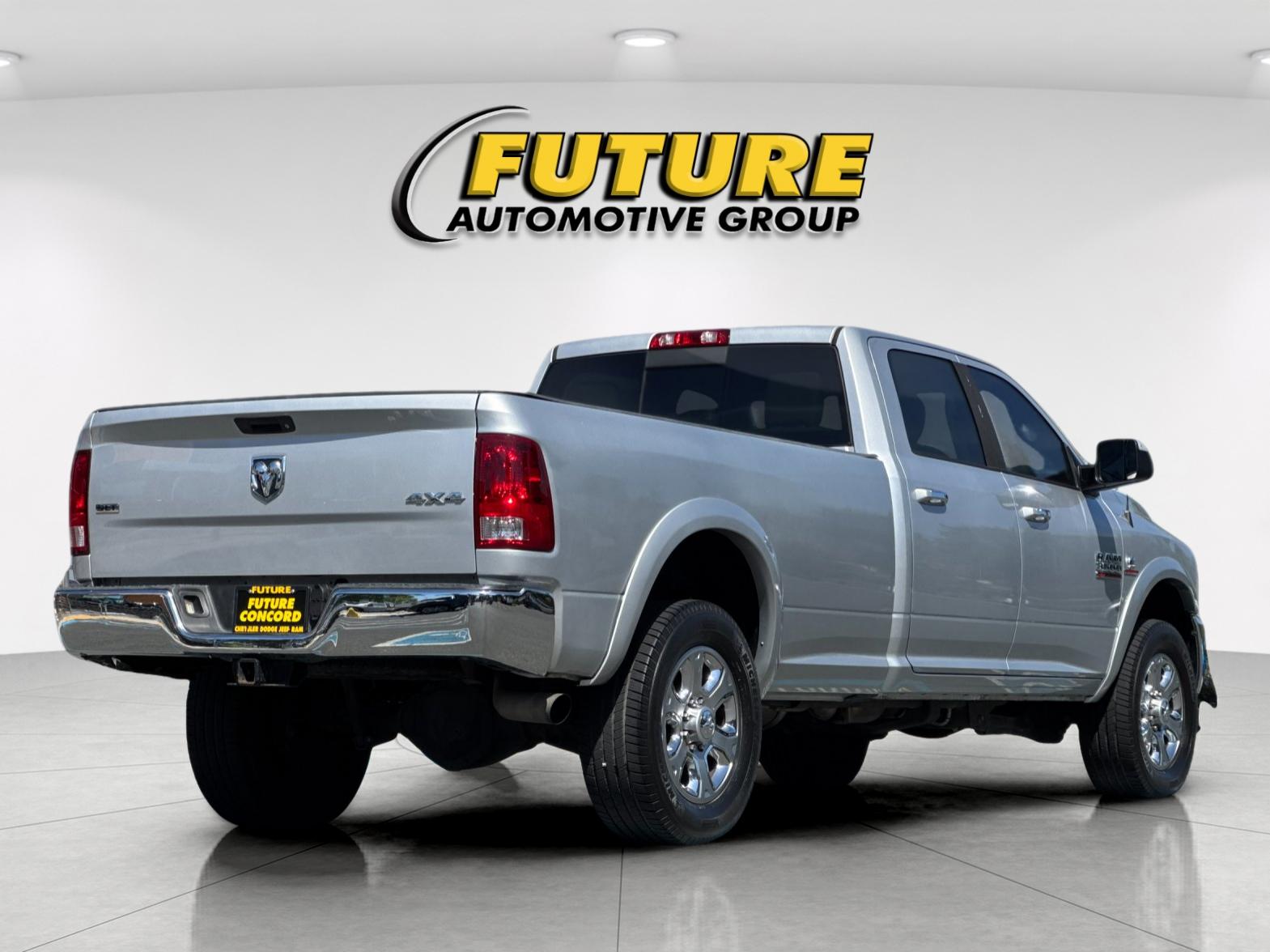 Used 2015 Silver Ram SLT image 4