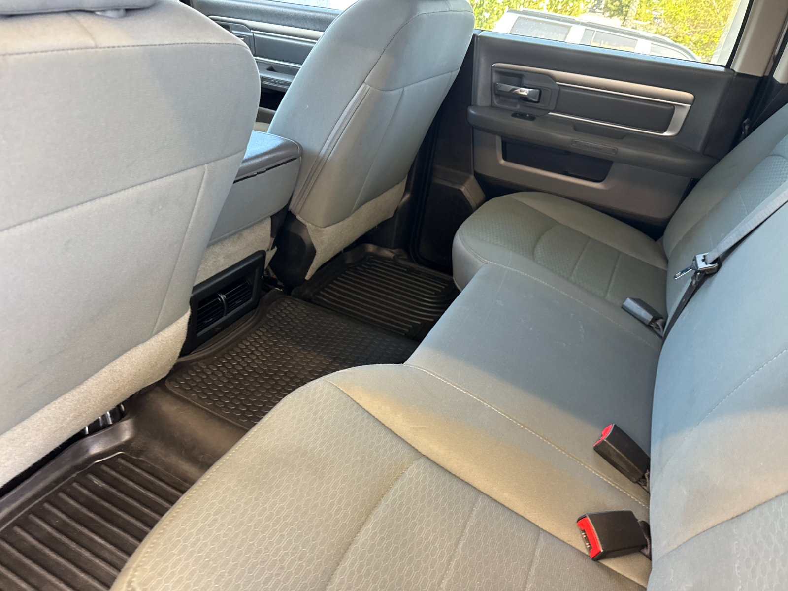 Used 2015 Silver Ram SLT image 12