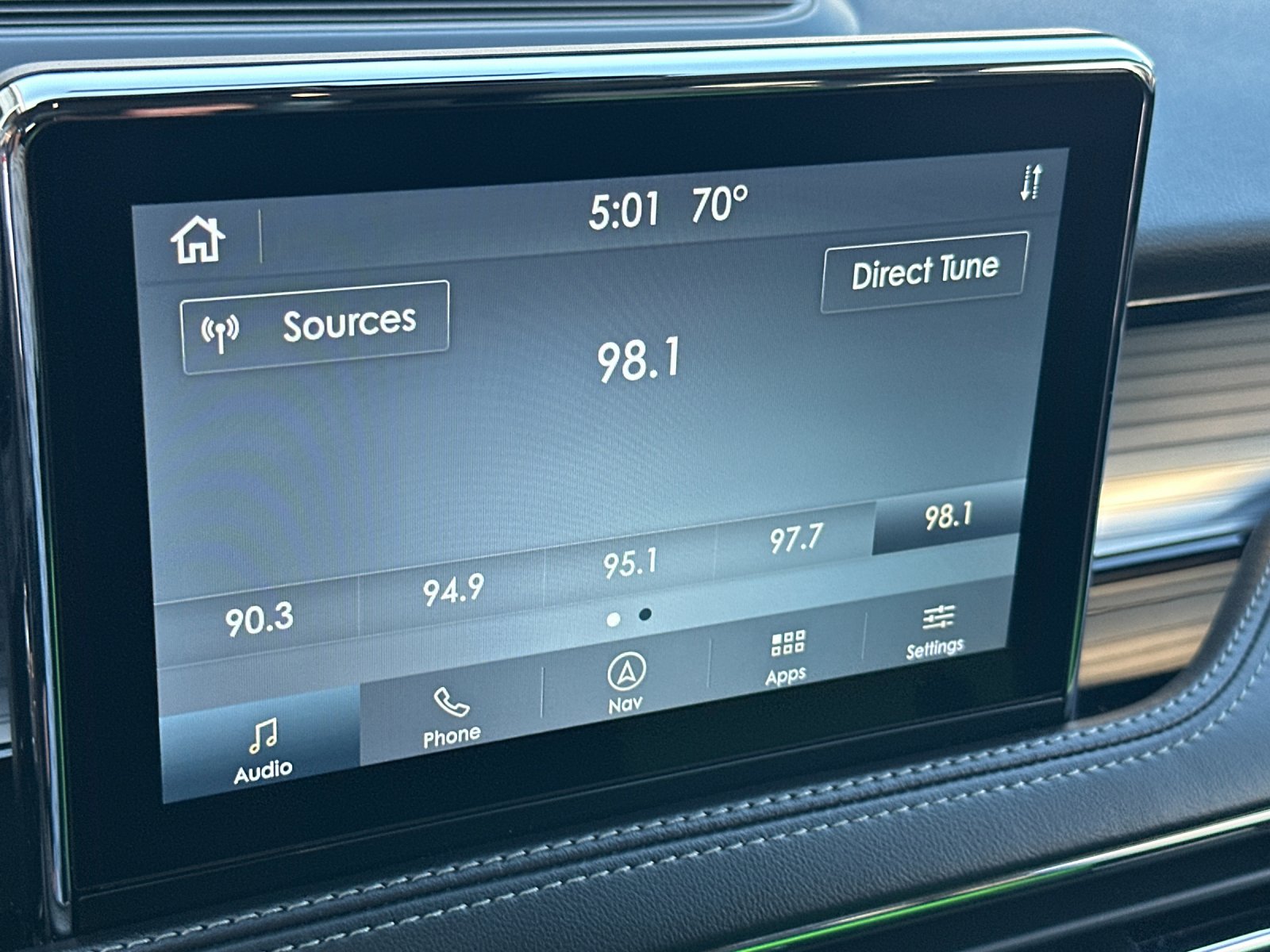 Used 2022 Silver Lincoln Standard image 17