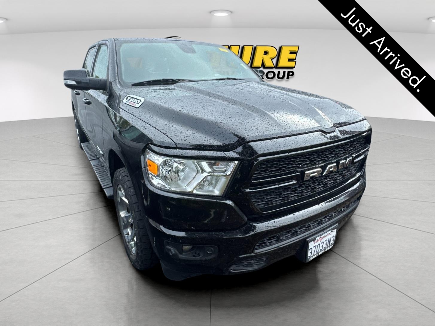 2020 RAM 1500 Big Horn/Lone Star 4x4 Crew Cab 5'7's photo