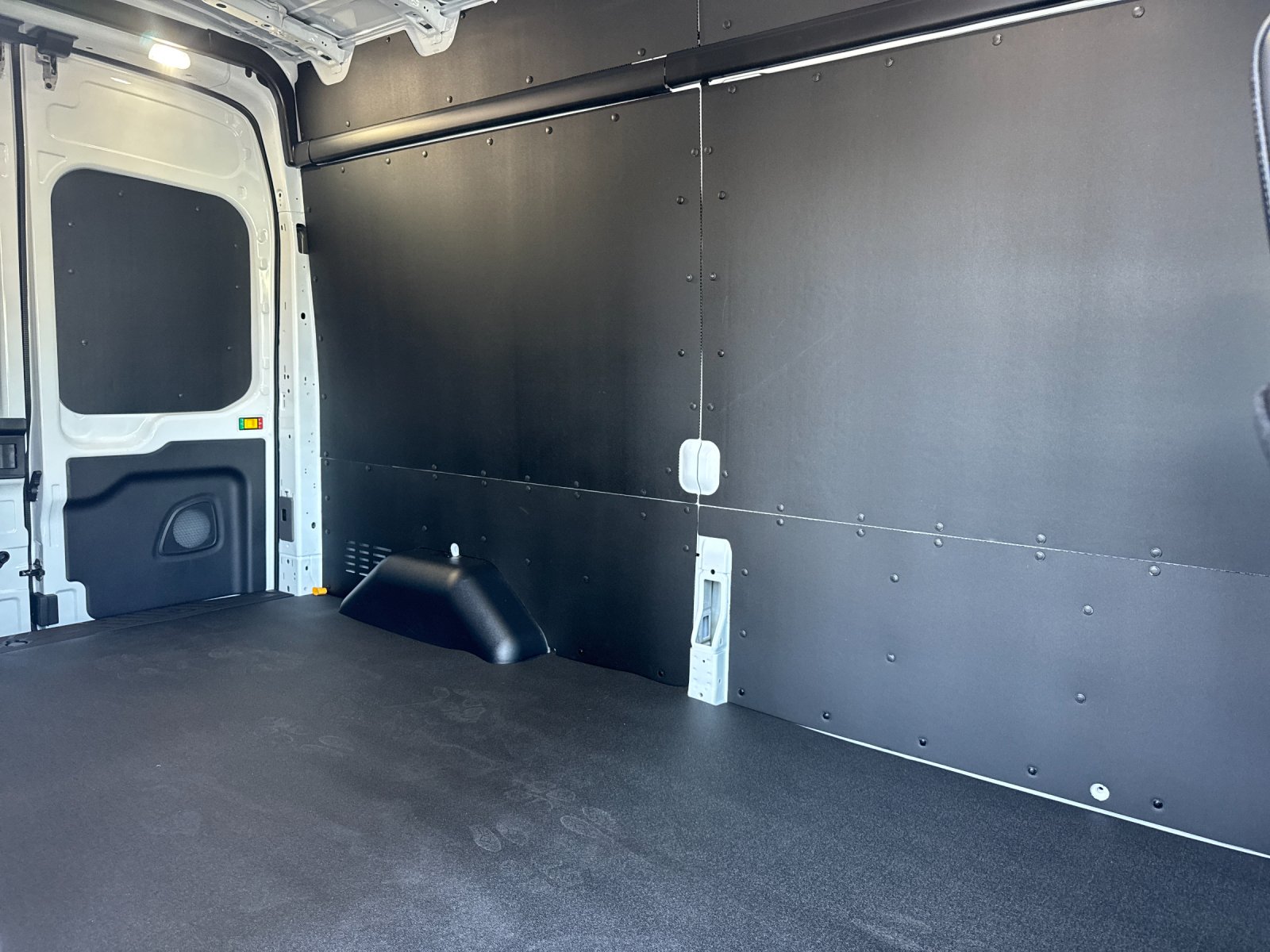New 2026 Oxford White Ford Cargo Van image 11