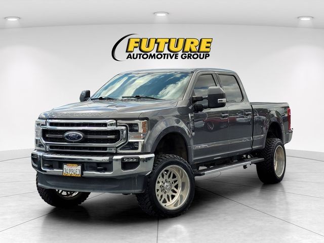 Used 2021 Gray Ford Lariat image 3