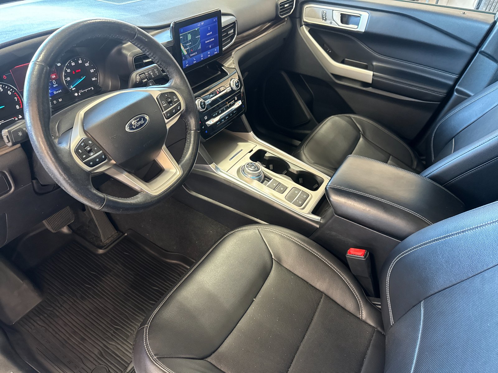 Used 2021 Blue Ford Limited image 9