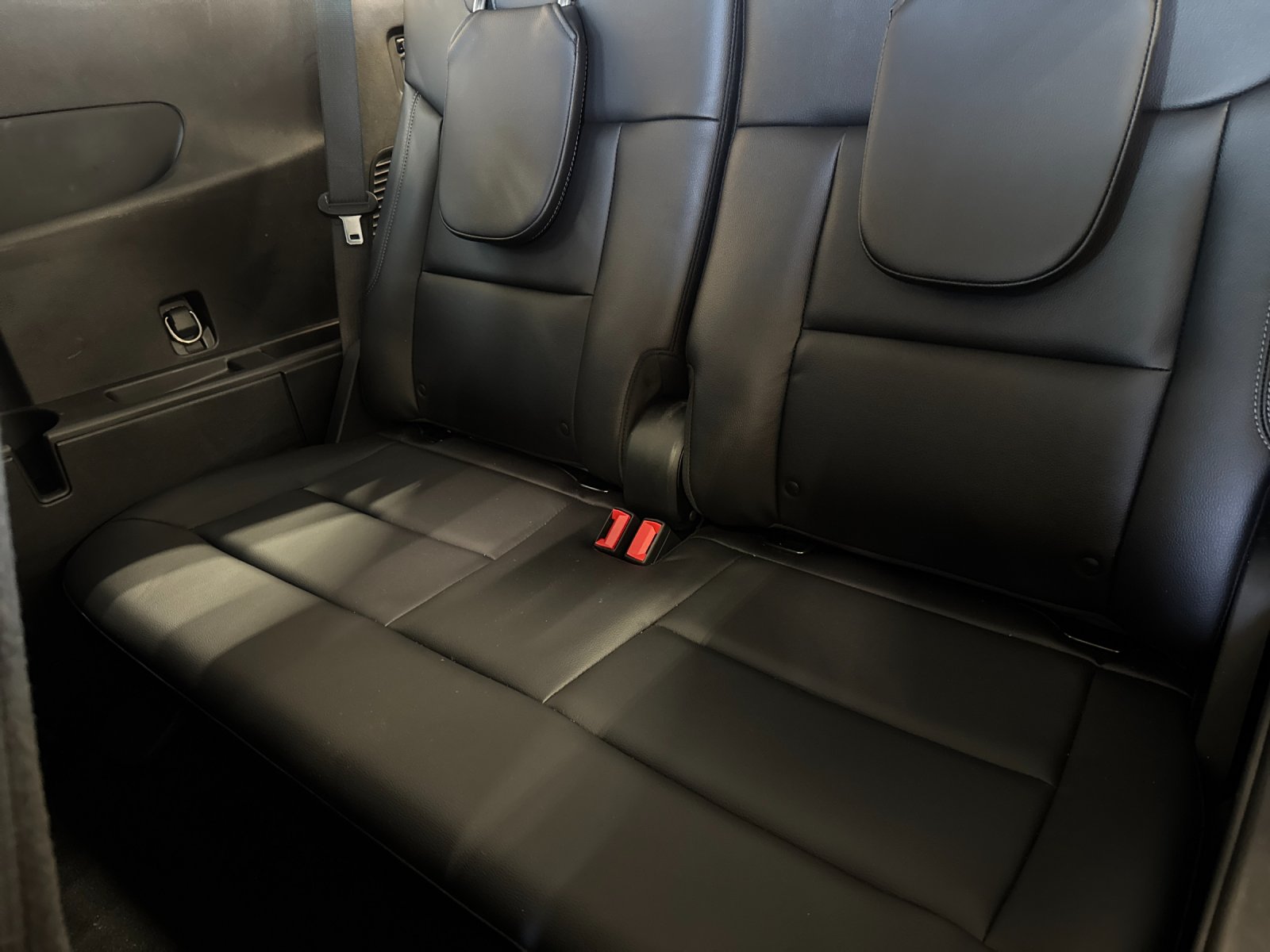 Used 2021 Blue Ford Limited image 14