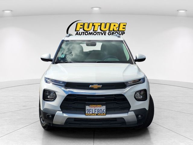 Used 2023 White Chevrolet LT image 4