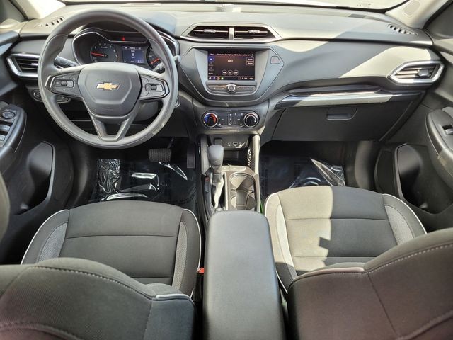 Used 2023 White Chevrolet LT image 15