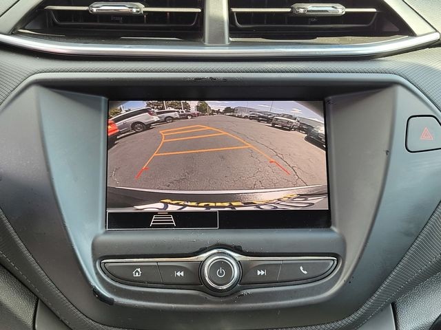 Used 2023 White Chevrolet LT image 20