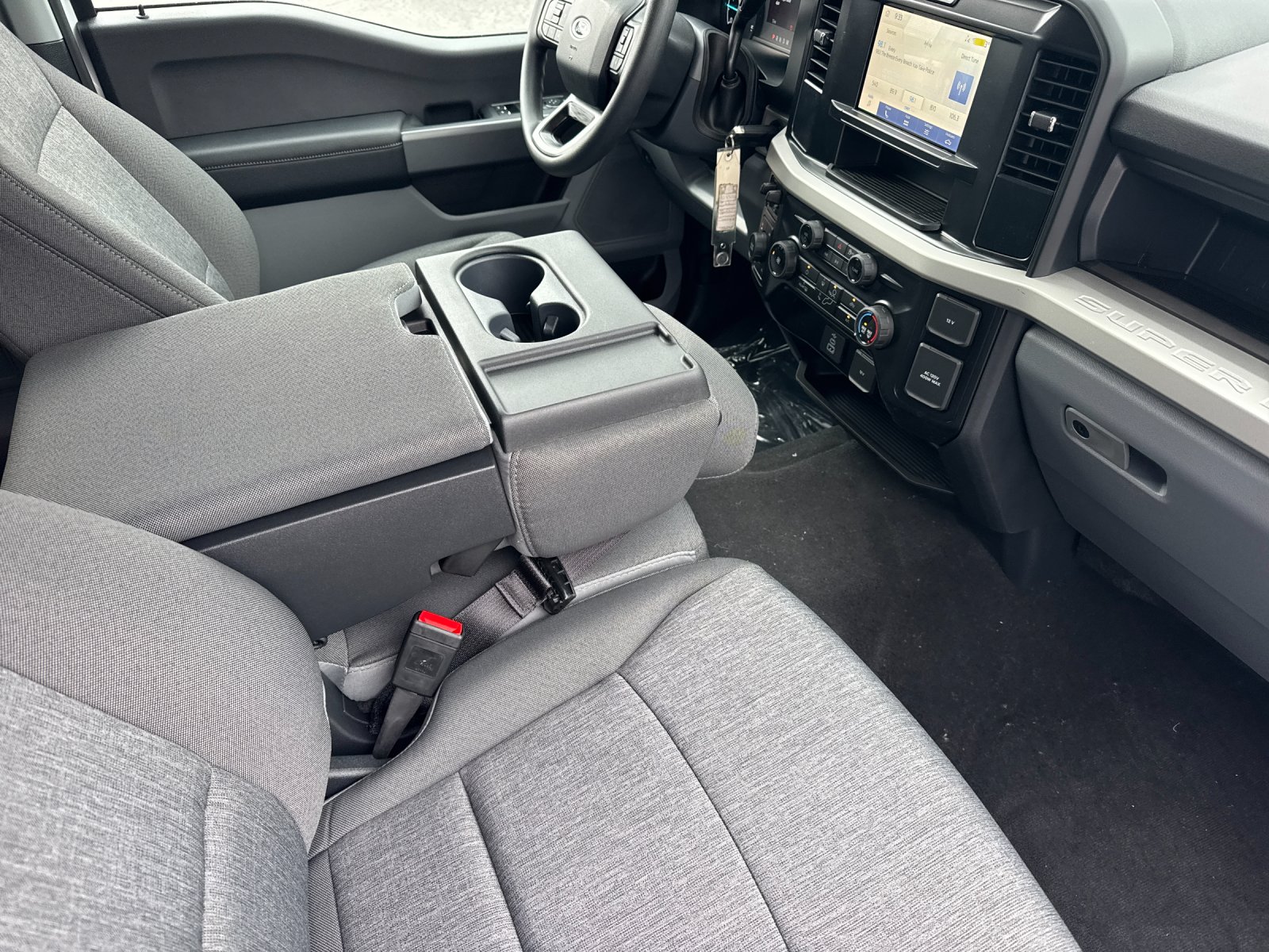 New 2026 Oxford White Ford F-250® XL image 14