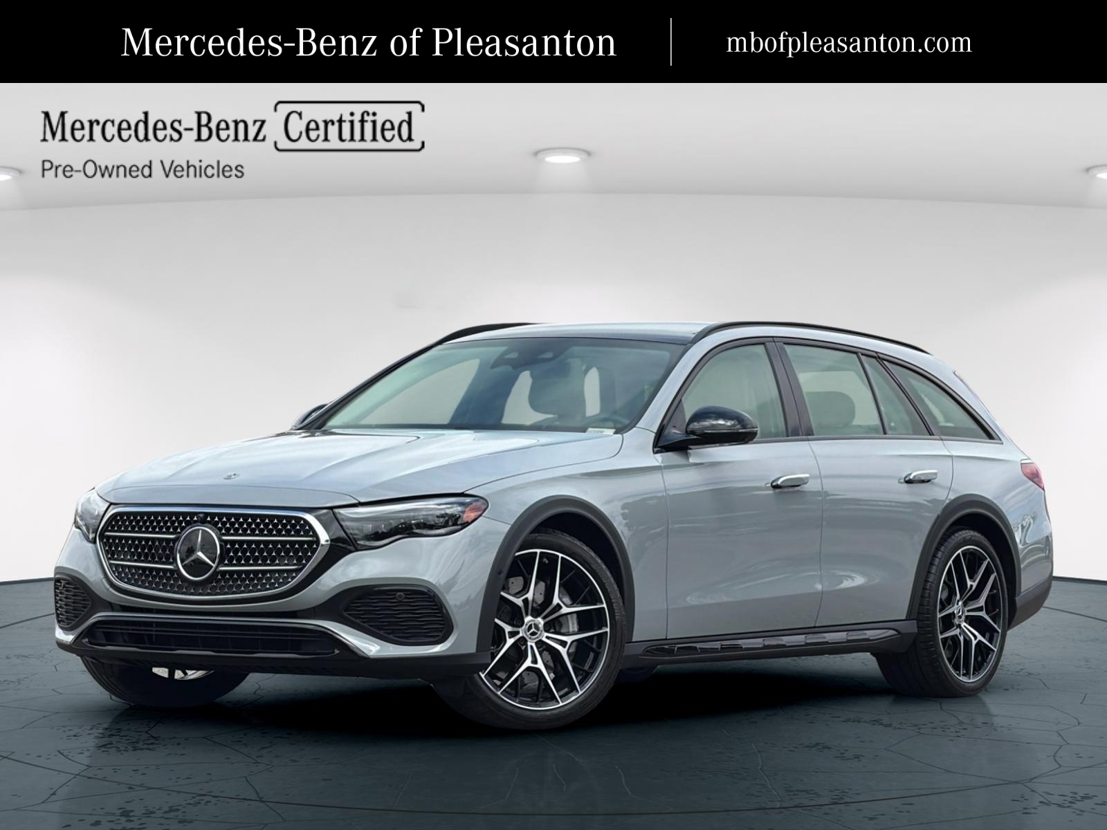 2025 Mercedes-Benz E-Class E450 4MATIC All-Terrain's photo