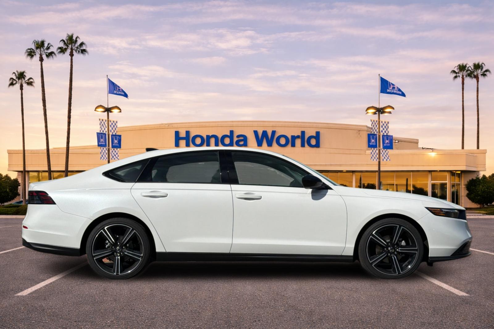 New 2026 Platinum White Pearl Honda SE image 3