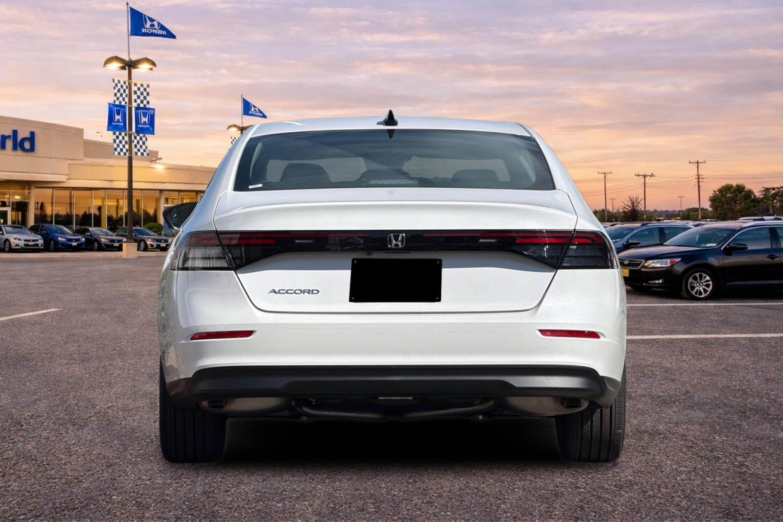 New 2026 Platinum White Pearl Honda SE image 5